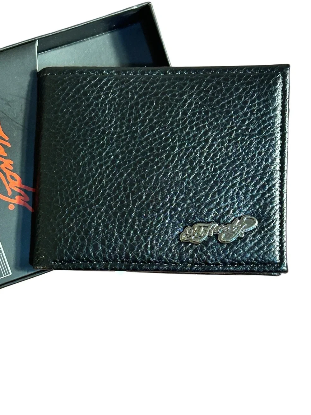 NWT Ed Hardy Men's Bifold Wallet and Valet Tray Gift Set Black